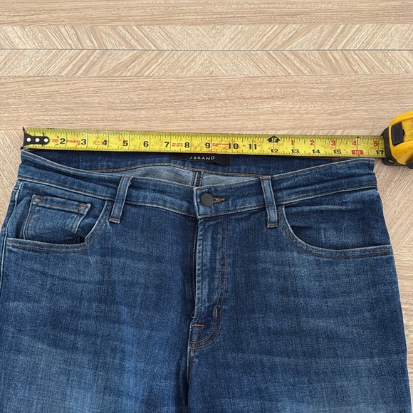 J BRAND Mid Rise Boy Fit Jean - Picture 6 of 8
